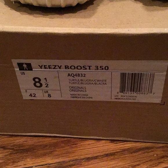 Yeezy Boost Turtle Dove 350. - Picture 6 of 6